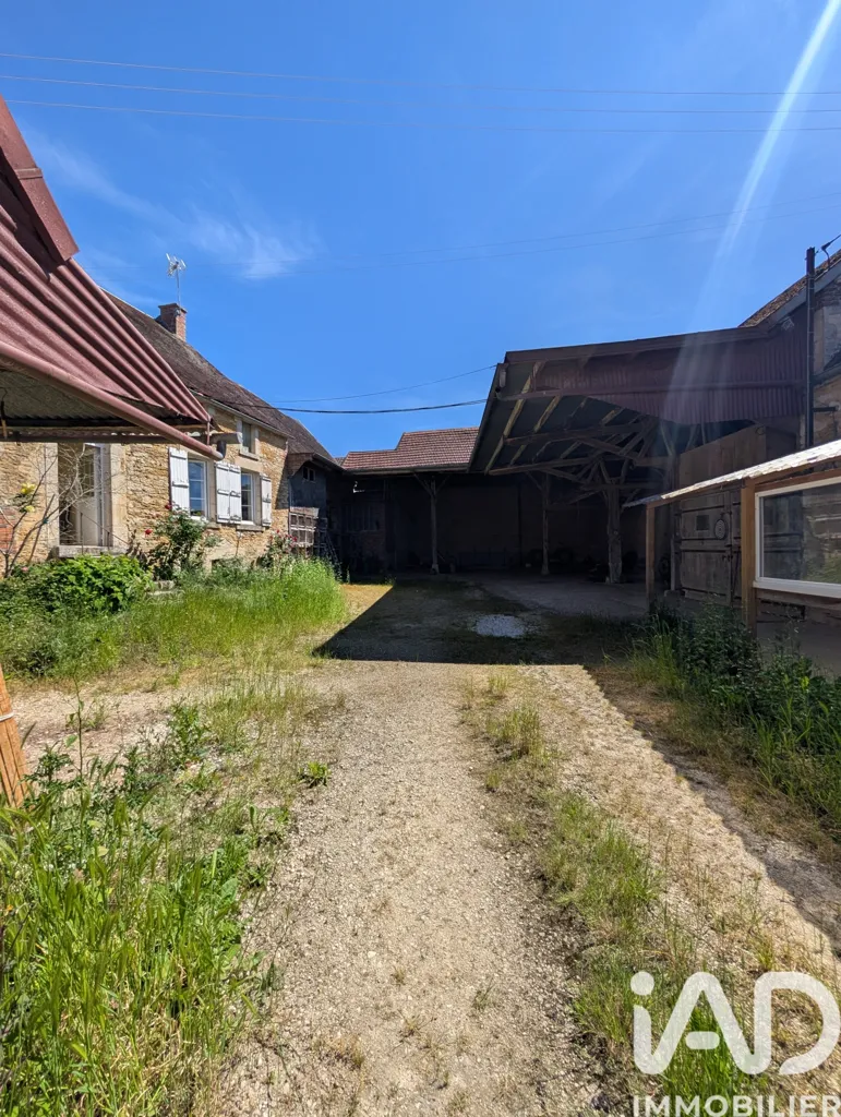Jardin - Maison de Campagne avec Jardin à Cussangy