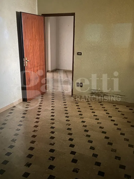 Entrée - Apartment with Balcony in Reggio Calabria