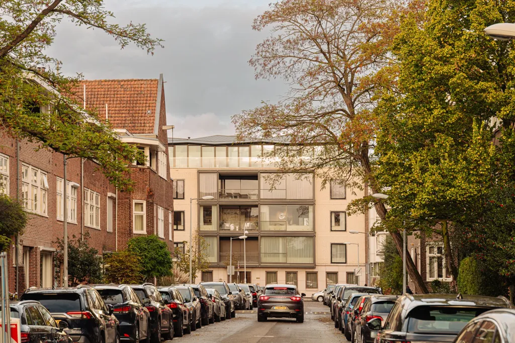 4-toaline korter asukohas Amsterdam