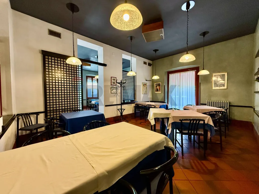 Salle à manger - Restaurant with Apartment in Cremona's Migliaro