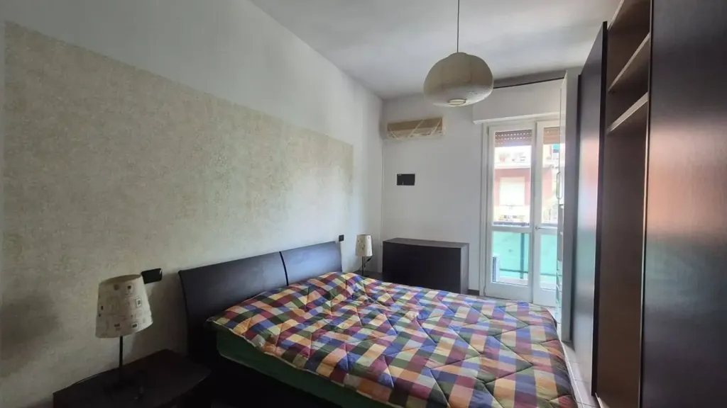 Magamistoad - Trilocale with Balcony in Cesano Boscone