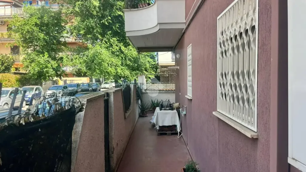 Rõdu - Spacious Apartment with Garden in Ladispoli