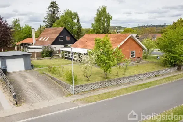 Õhuvaade - Villa with River Access in Lysbro