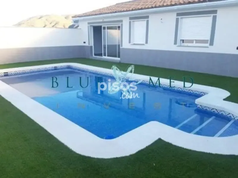 Piscine - Maison 3 chambres à ES