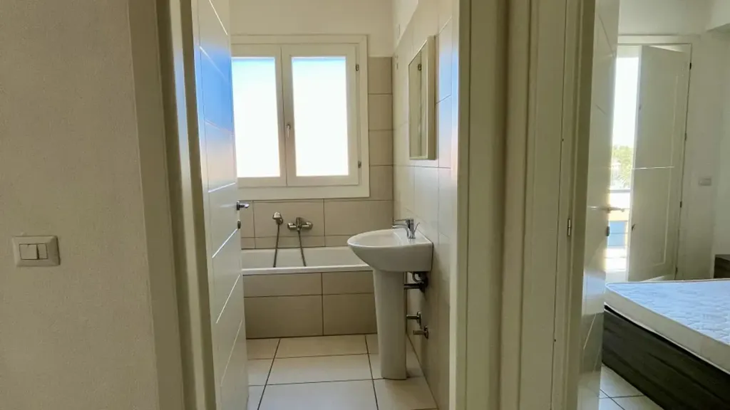Vannitoad - Bright Trilocale with Panoramic View in Olbia