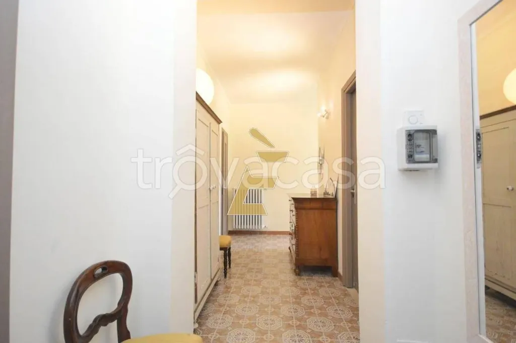 hallway_entrance