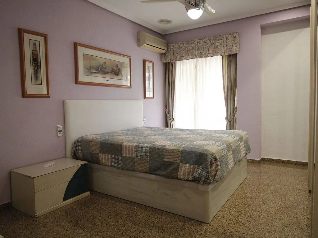 Magamistoad - Spacious Apartment with Balcony in Corte Ingles
