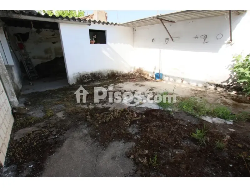 Giardino - Centrally Located House with Patio in La Albuera