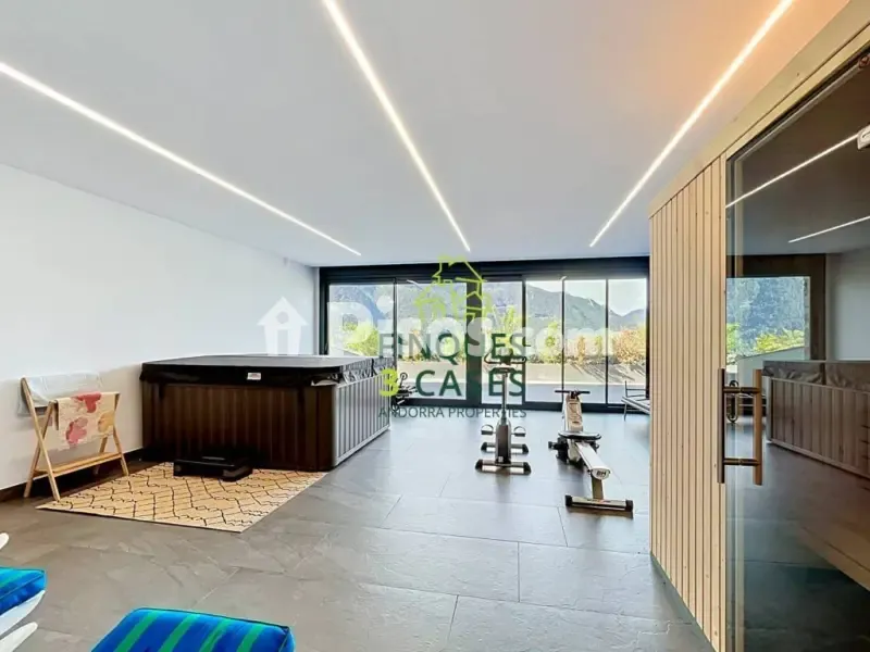 Pièces - Luxury Chalet with Spa in Escaldes-Engordany