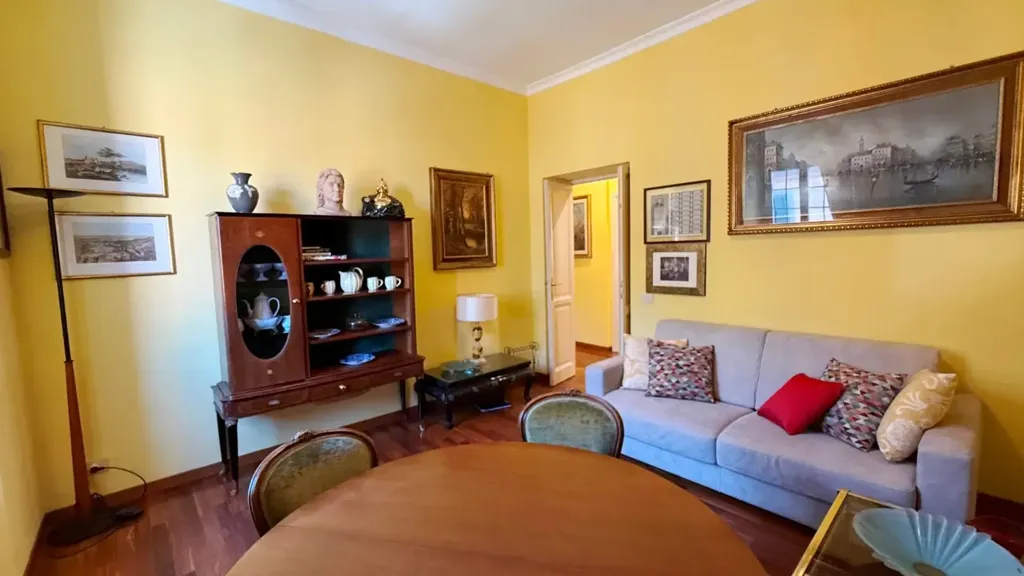 Elutuba - Charming Triplex with Balcony in Monteverde Vecchio