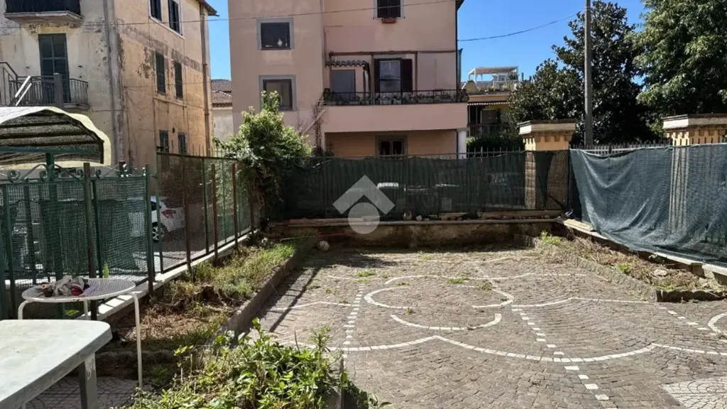 Jardin - Ground Floor Apartment with Garden in Cave