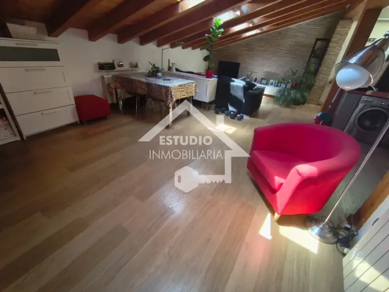 Living Room - Modern Loft with Wood Beams in Logroño