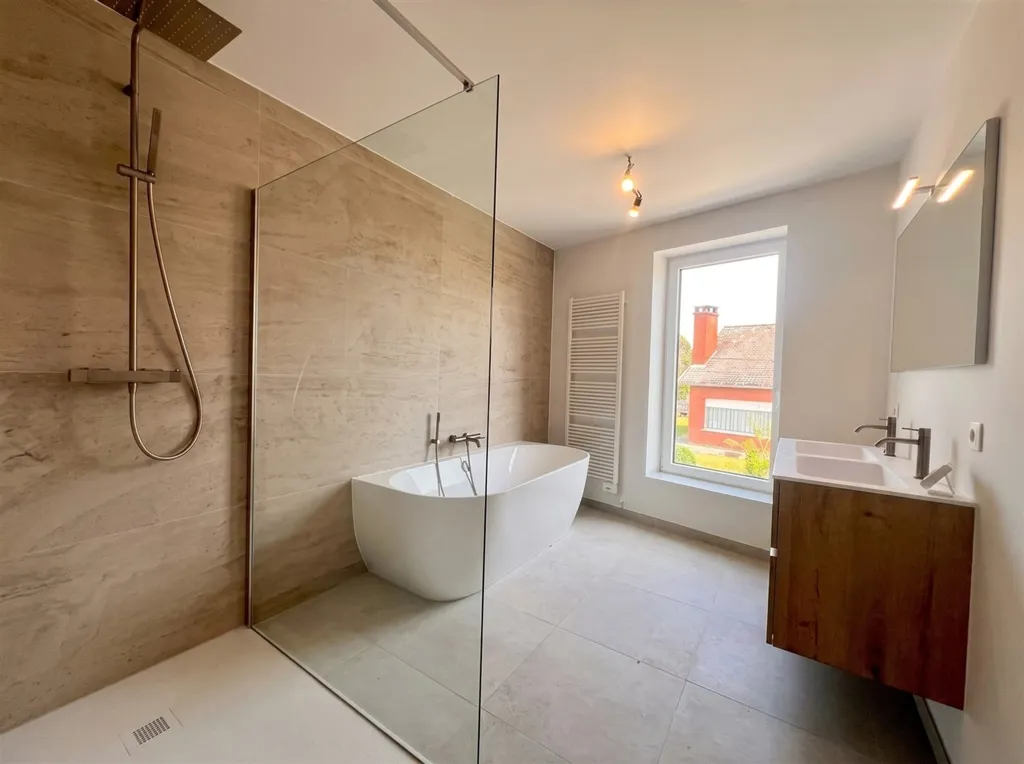 Bathrooms - Contemporary House with Garden in Korbeek-Dijle