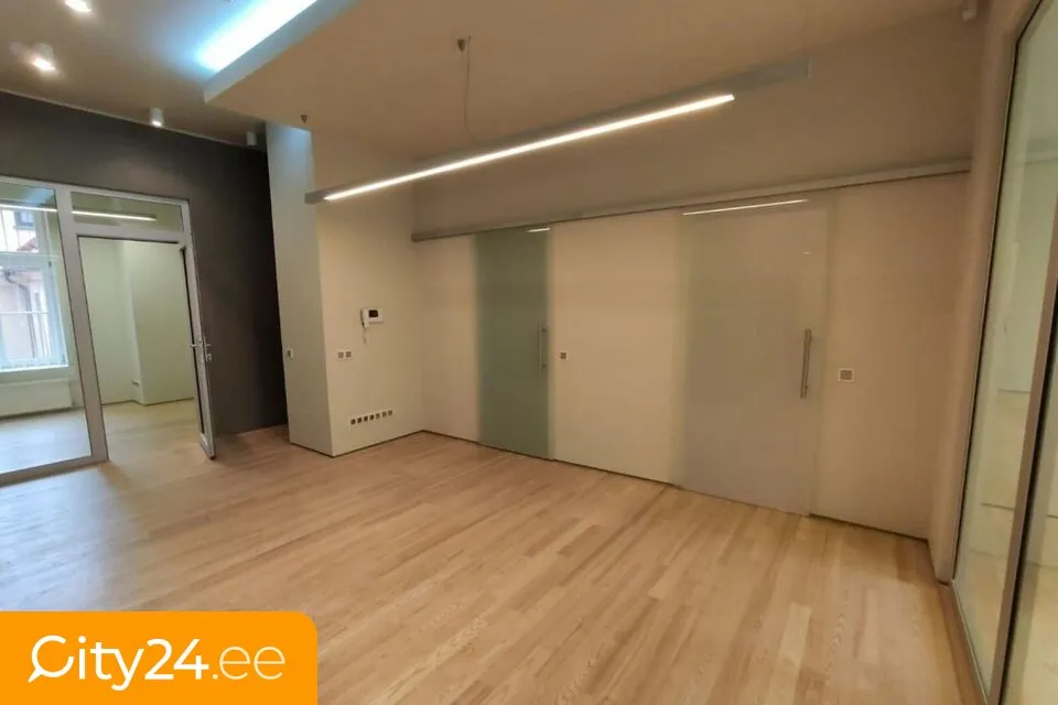 Bureau - Office Space with Historic Setting in Old Riga