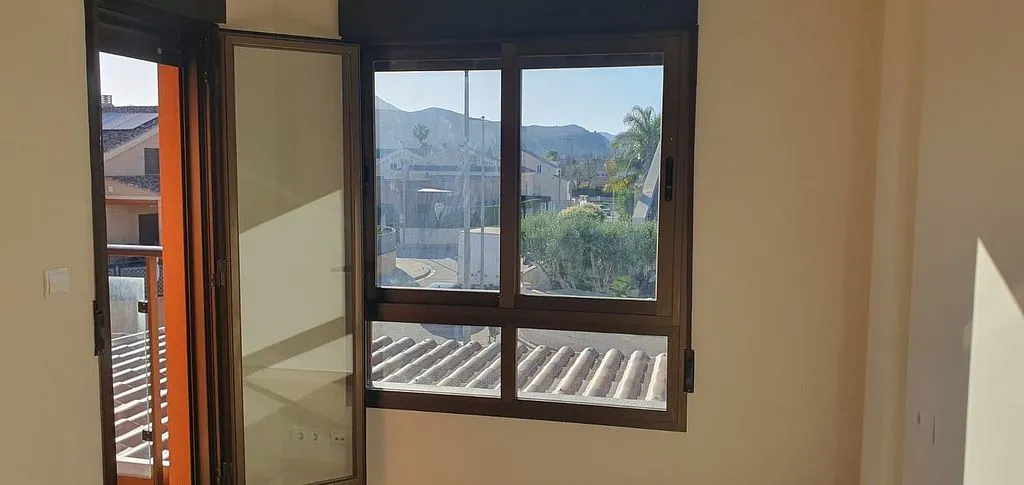 Balcon - Pareded Chalet with Garden in Gandia
