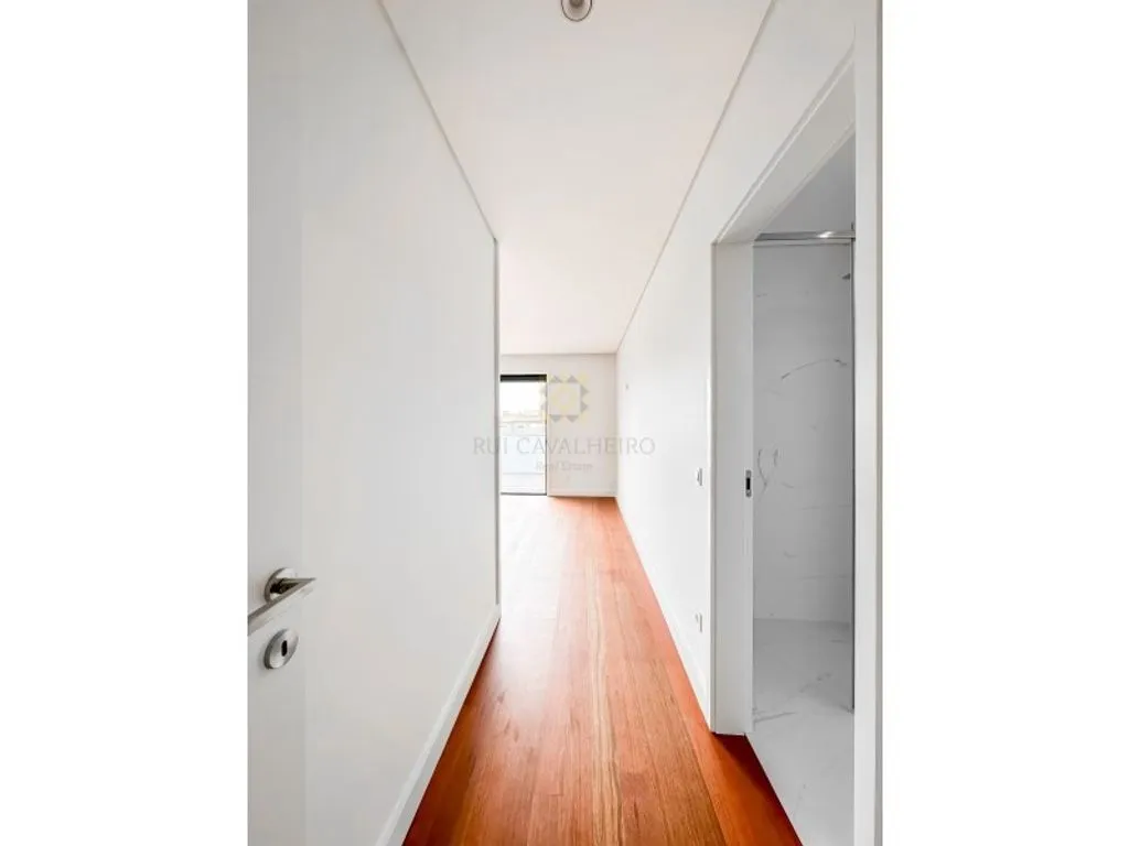 Esik - Luxury Penthouse with Sea View in Matosinhos