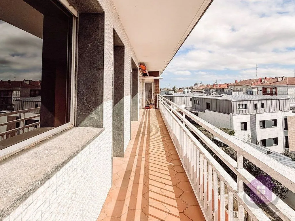 Rõdu - Bright Flat with Terraces in Santiago Centre