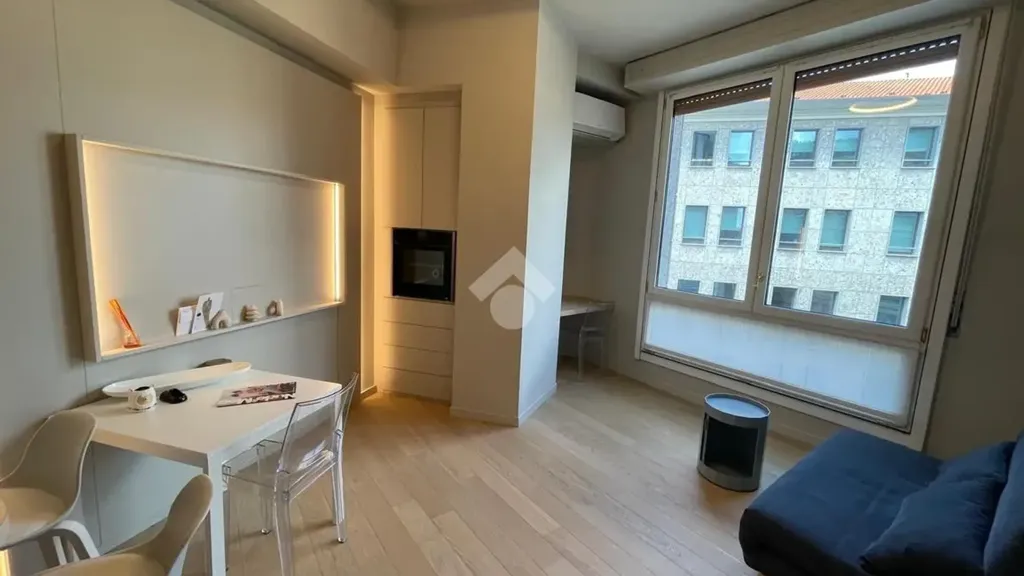 Soggiorno - Rearranged 2-Bedroom in Central Milan
