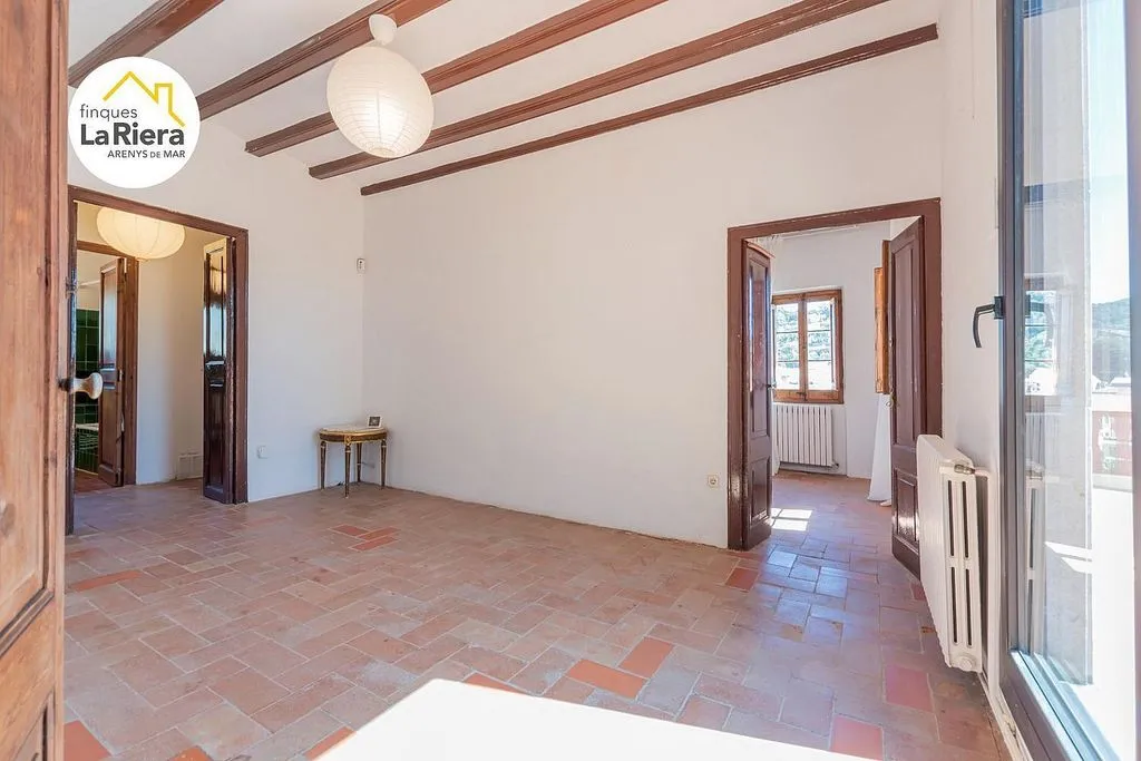Pièces - Detached House with Garden in Arenys de Munt