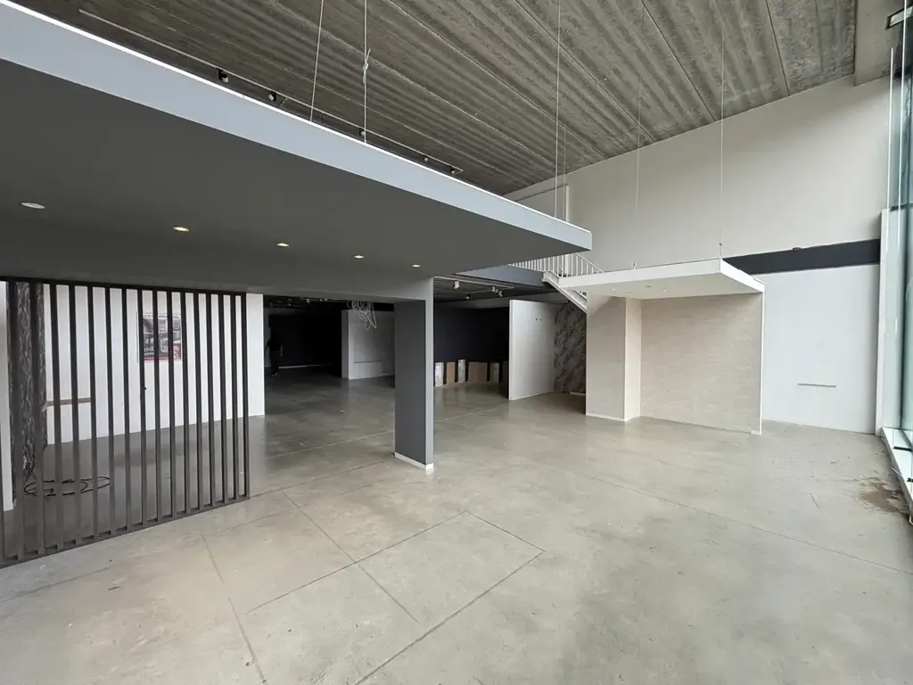 Toad - Retail Unit with Prime Location in Geel