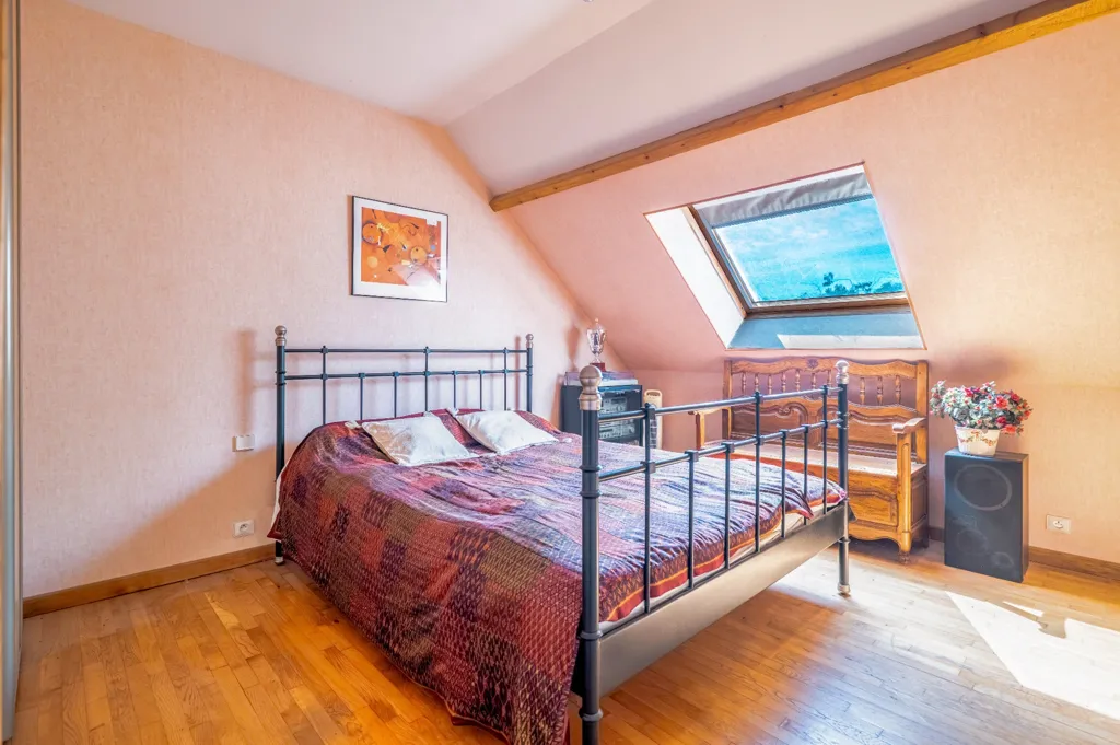 Chambres - Maison d'Architecte Lumineuse avec Dépendance à Verrières-le-Buisson