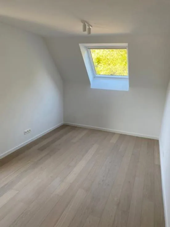 5 magamistoaga maja asukohas Wezembeek-Oppem