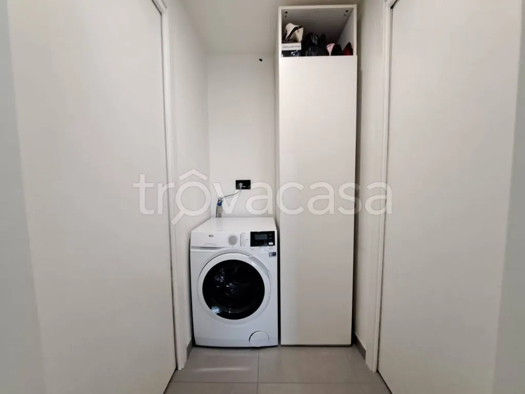 Buanderie - Modernised 2-Bed Flat with Terrace in Rivalta di Torino