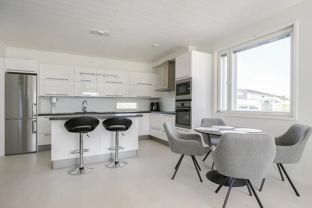 Köök - Contemporary Villa with Lake View in Vihti
