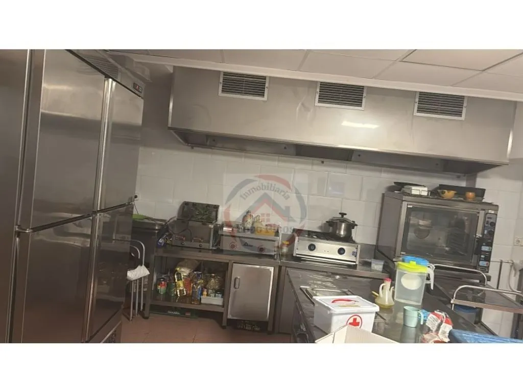 Operational Elderly Care Villa near Xàtiva