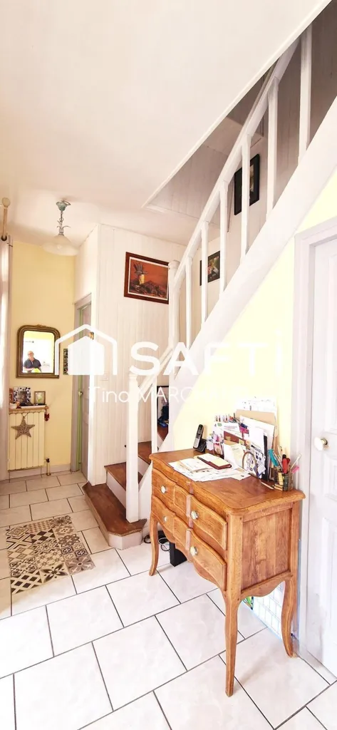 hallway_entrance