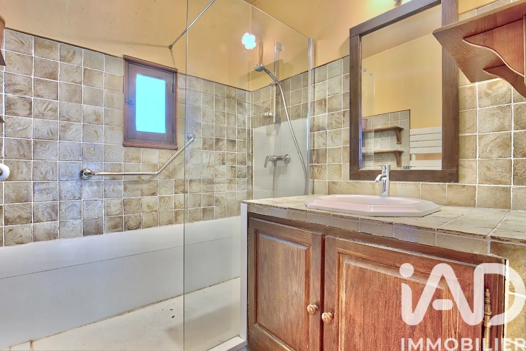Vannitoad - Traditional House with Pool in Aubagne