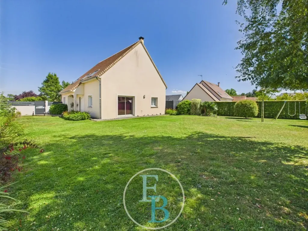 Aed - Family House with Solar Panels in Calvados