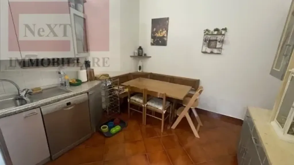 Cuisine - 3-Bedroom Apartment in Quiet Centre, Rignano