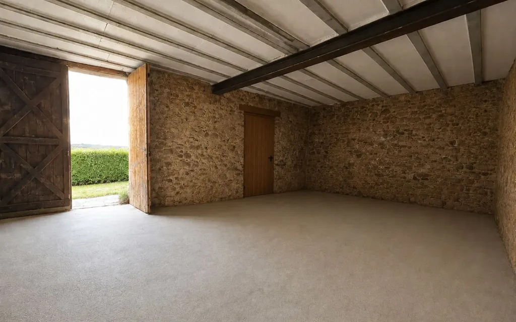 Pièces - Remise à Rénover avec Vue sur Château à Leuc
