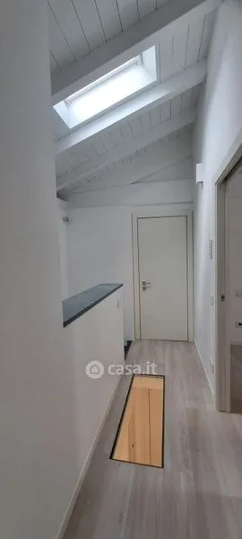 Hallway - Elegant Trilocale with Private Patio in Como