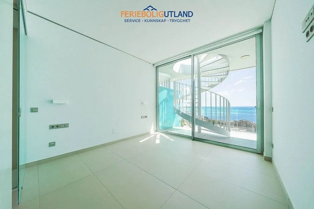 Elutuba - Penthouse with Pool in Torreblanca del Sol