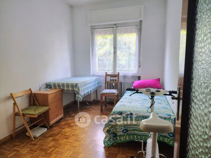 Chambres - Apartment with Balcony in Trento