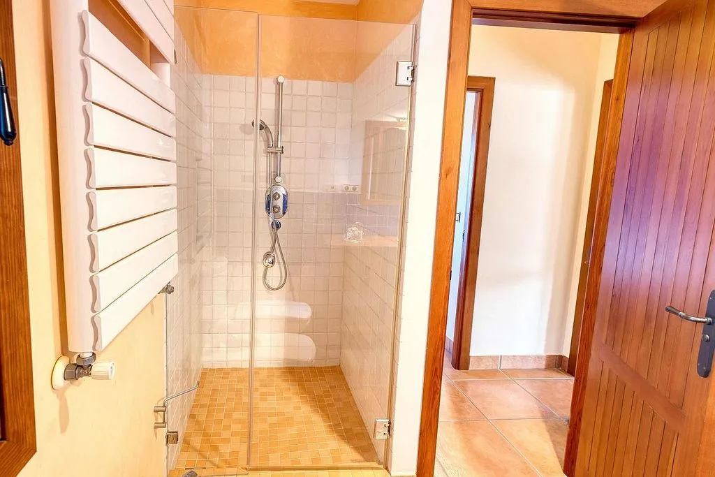 Vannitoad - Restored Chalet with Olive Grove in Castalla