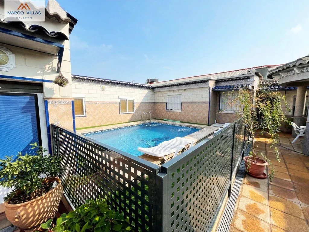 Bassein - Detached House with Pool and Factory in Almoradí