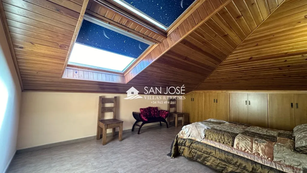 Pièces - Luxury Chalet with Tropical Pool in Aspe