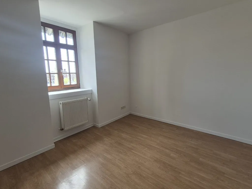Pièces - Appartement T4 Lumineux en Centre-Ville