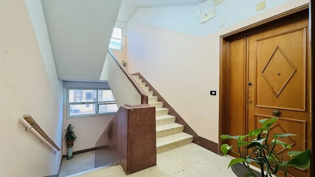 Pièces - Apartment with Balcony in Marino