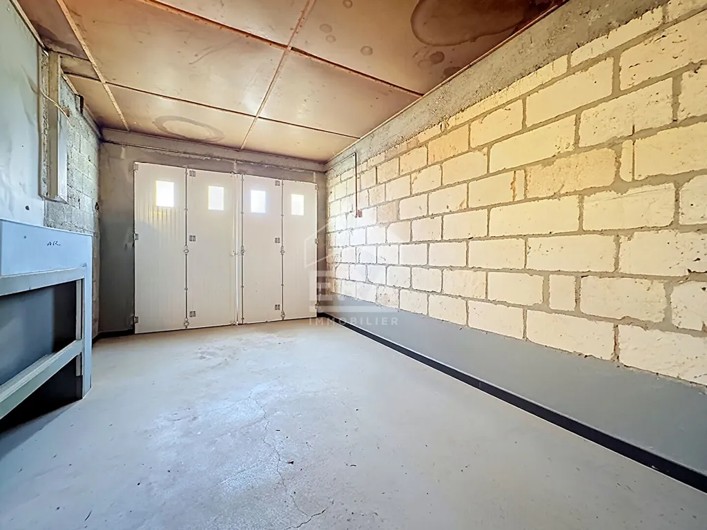 Garage - Ground Floor House with Garden in Étréchy