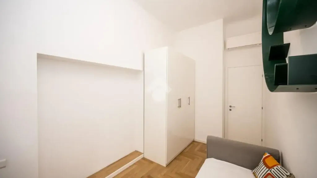 Magamistoad - Elegant Trilocale with Balcony in Milan