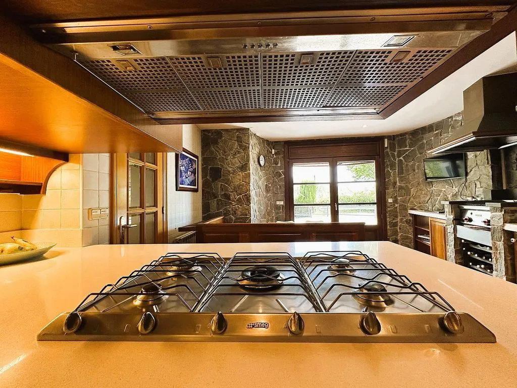 Cuisine - Luxury House with Panoramic Views in Arenys de Munt