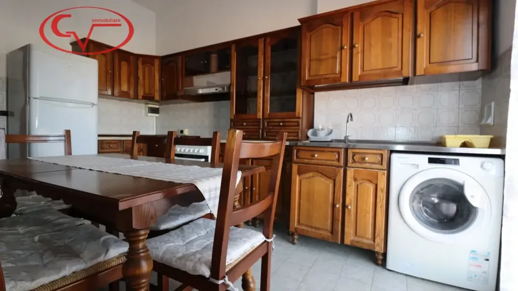Köök - Spacious 4-Room Apartment with Terraces in Montevarchi