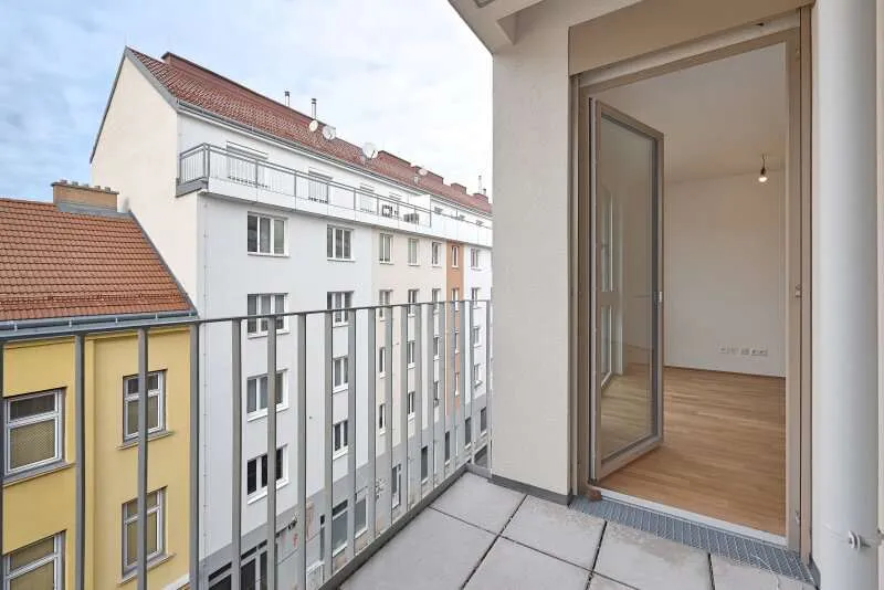 Balcone - 2-Bed Apartment with West Balcony in Floridsdorf