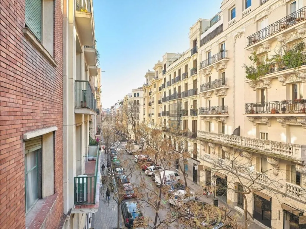 Rõdu - Luxury Apartment with Terrace in Madrid