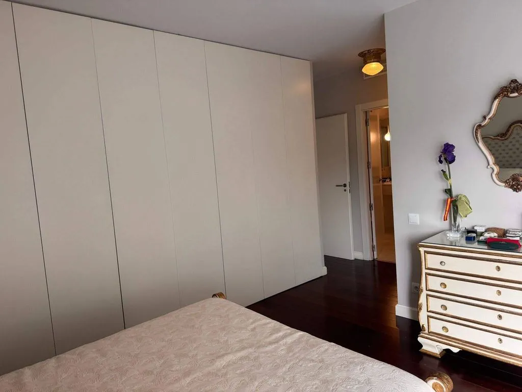 Bedrooms - Luxury Flat with Pool on Arroyofresno Street, Madrid