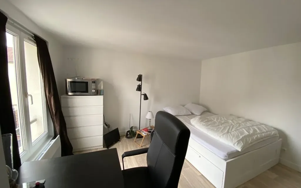 Magamistoad - Studio with Kitchen in Châtillon Centre